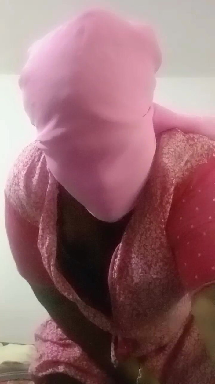 Bedroom: College lärare sovrum finger äta prestanda