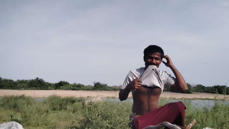 KUMBHA MANOJ KUMAR: Xhard - Perfect Life Partner in Gently Enjoying Splashing