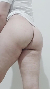 빅 엉덩이 - 인터넷에서 백인 엉덩이를 보여주는 펨보이