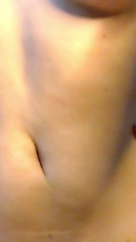 Eu faço sexo com minha meia-irmã, ela inspeciona minha buceta