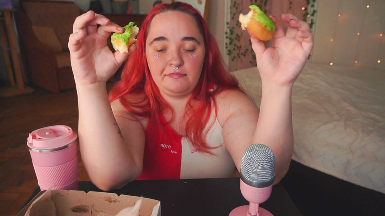 AssGives: Manger des beignets personnalisé