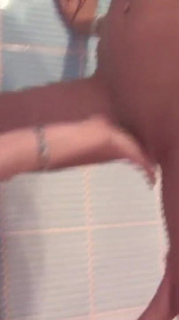 Si matang suka berkongkek bertiga - DVD