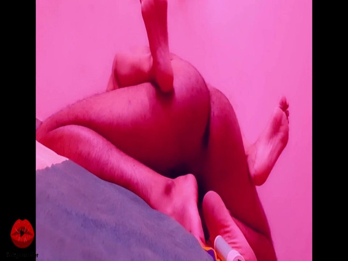 explicit: Індійський гарячий секс з моєю гарячою подругою зі своєю мачухою та зведеною сестрою, вони повії назавжди і діляться моїм великим чорним членом