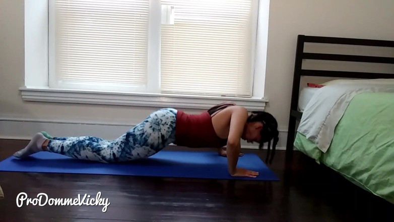 Porno Angels: Pro Domme Vicky workout tape