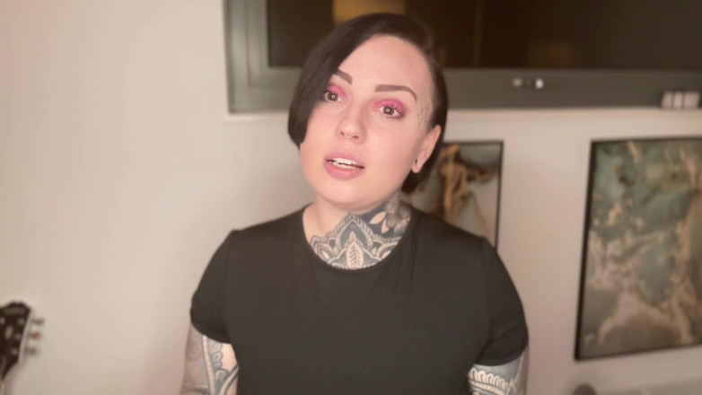 Miss Valentina: Mostre-me essas calcinhas