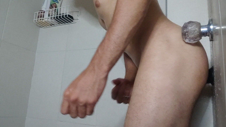 Broky Hard: 最热辣的屁股玩