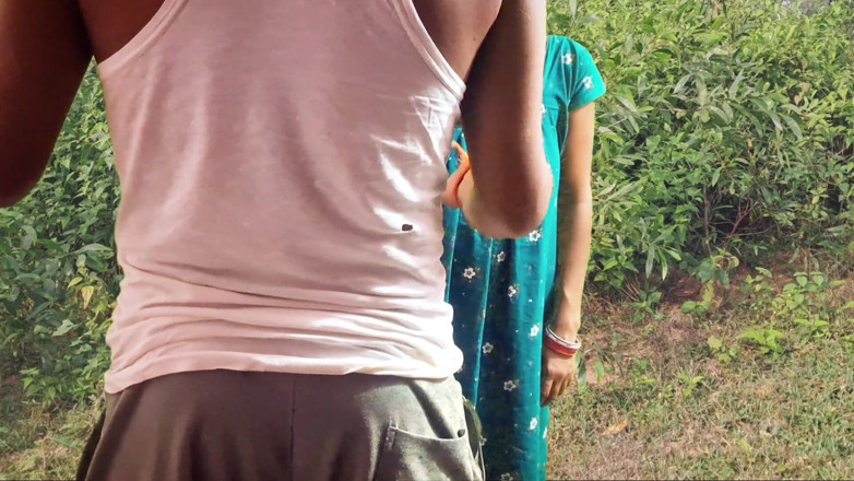 Trilokinath: आउटडोर में प्रेमिका