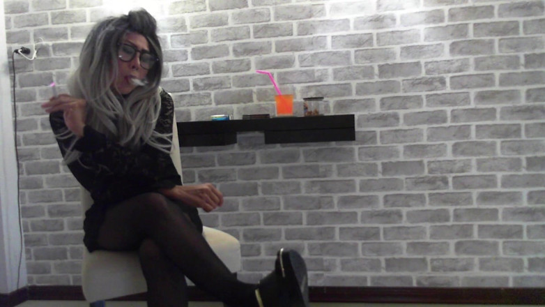 Asian Pussy Vision: Small penis humiliation and smoking