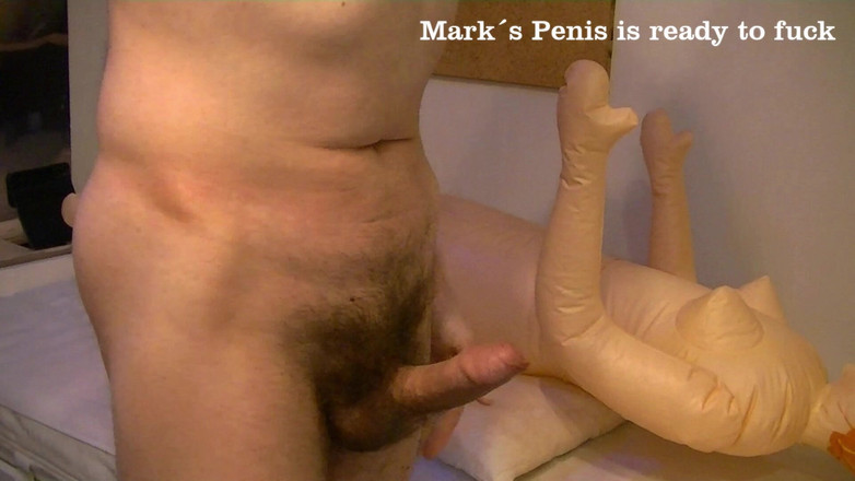 Mark Hannes: セックスドールベッドでのセックスオナニー