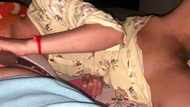 Desifilmy45: Die ganze nacht mit Bhabhi verbracht