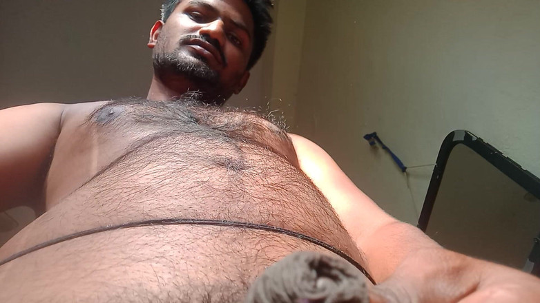 KUMBHA MANOJ KUMAR: Flash-mann beginnt einen ausdruck im liebesmodus