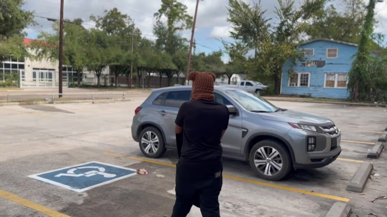 TeddyStrokez: Roztažená Tiffany