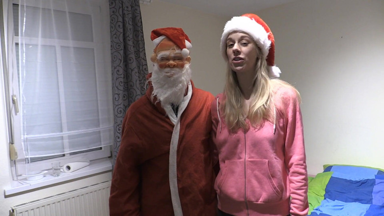 Casting66: Maria Christmas Fuck!!!