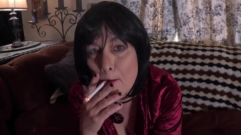 Homesteadmama: I Will Suck My Cigarette as Hard as Your Cock