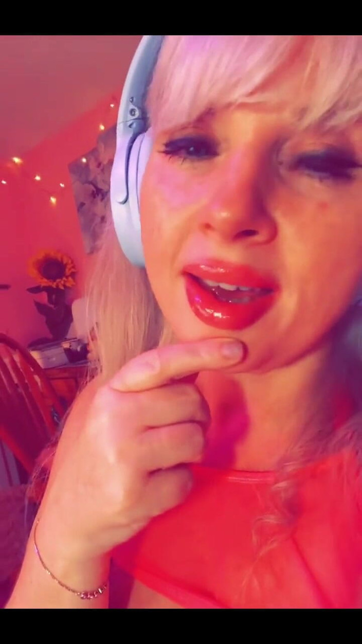 PaintedRose: Kesengajaan untuk berbuat mesra