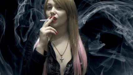 Goddess Misha Goldy: A lot of smoke here
