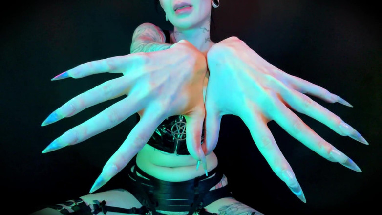 Baal Eldritch: Płać za My Mani i Pedi - Findom, Ripoff, Kult bogini