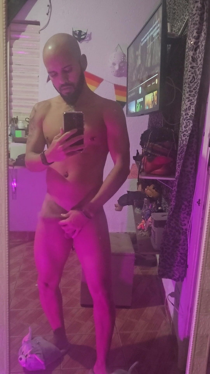 barryhlaby: Masturbing My Dick Is Enjoyable