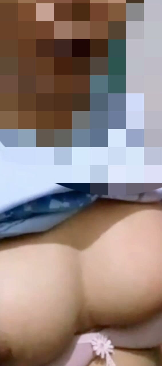 Astriana88: Ldr-an with Wife Shows off Milk
