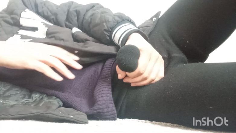 Esen1995: 신음 소리를 제어할 수가 없어요 - 그냥 하고 싶을 뿐이에요!