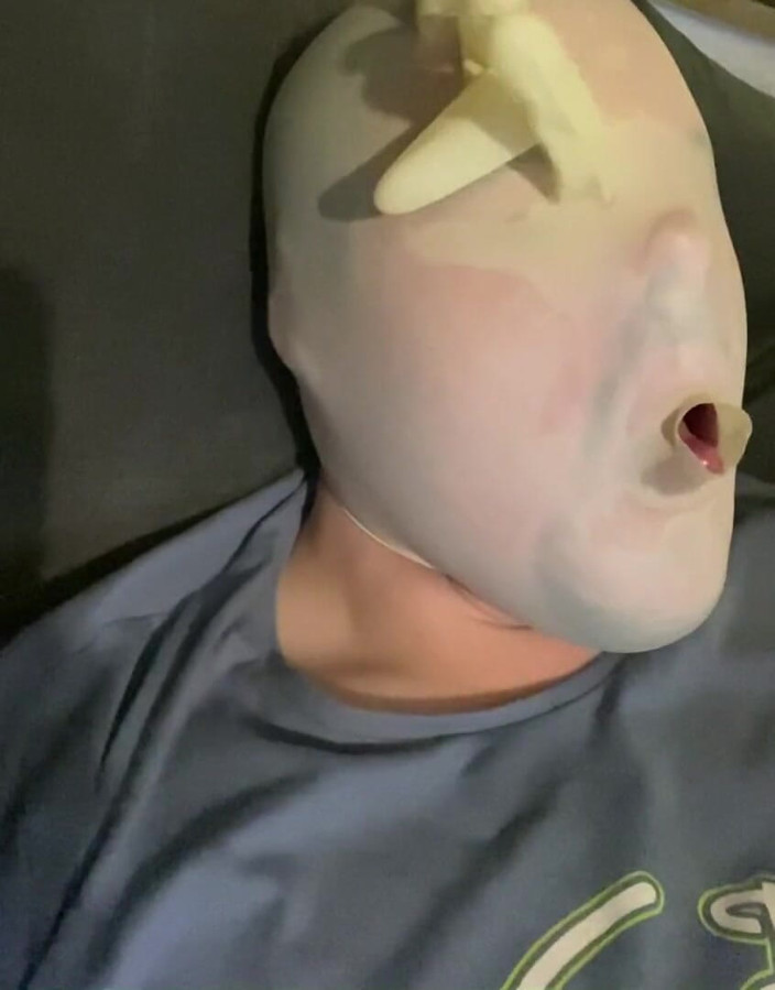 ButHoleDildoLover: My first breathplay experience part 2