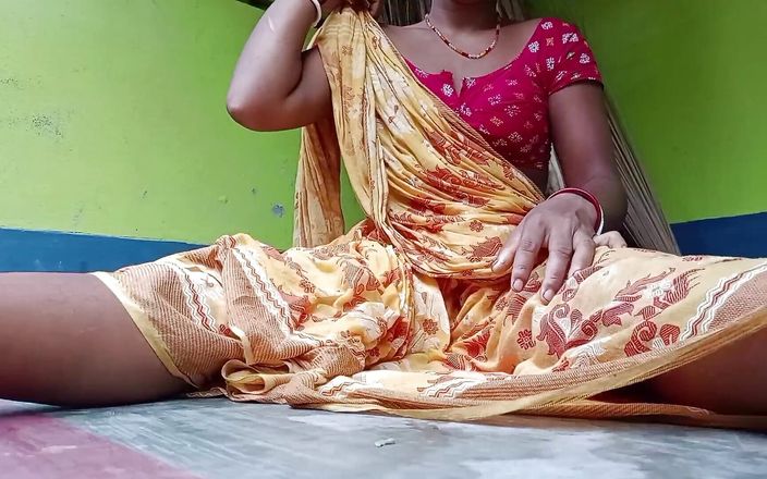Dogrupali69: Ta bhabhi avec les doigts de la chatte