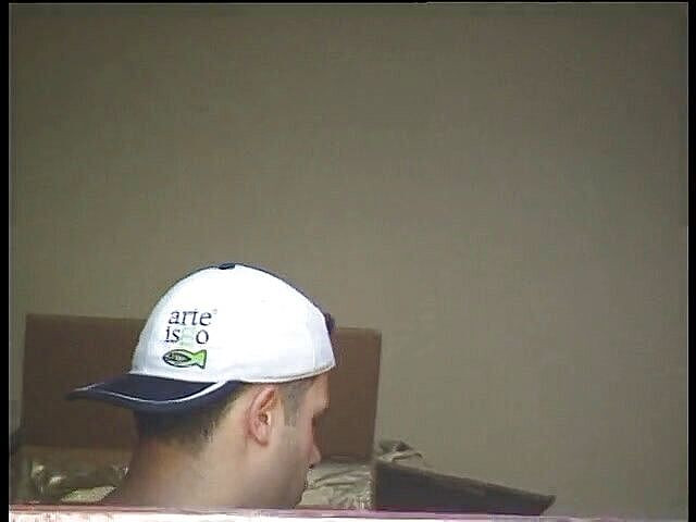 Lucky Cooch: Tóc vàng nói chuyện với hàng xóm của cô ấy