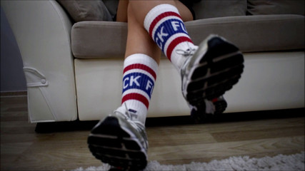 Goddess Lina: Göttin Lina turnschuh-fetisch