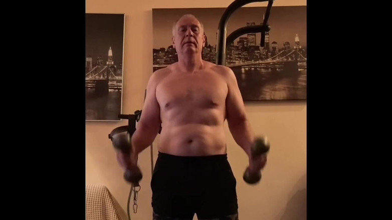 Alex Igogo: Ce que vous regardez