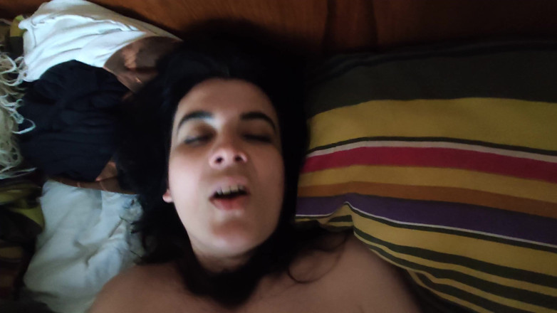 Hairy Homemade Amateur Orgasms: 털이 무성한 보지와 처진 젖탱이에 딸딸이