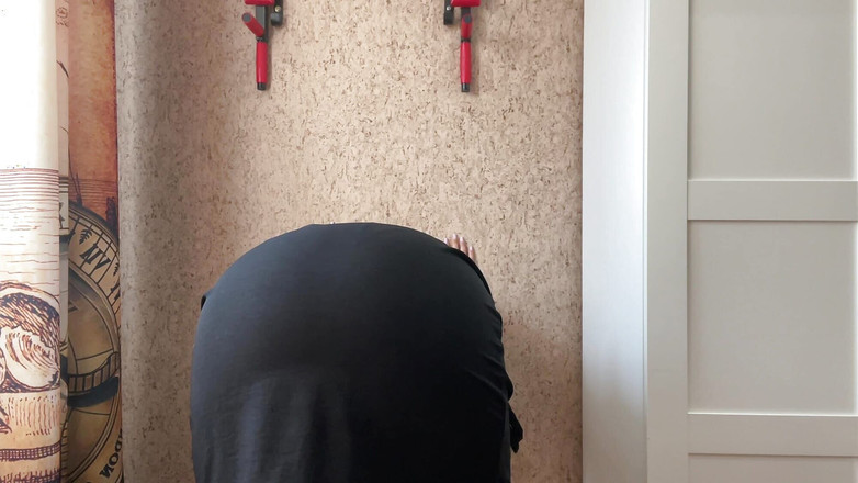 Lux Eva: Istri mesir dengan celana dalam basah warna hitam lagi asik...