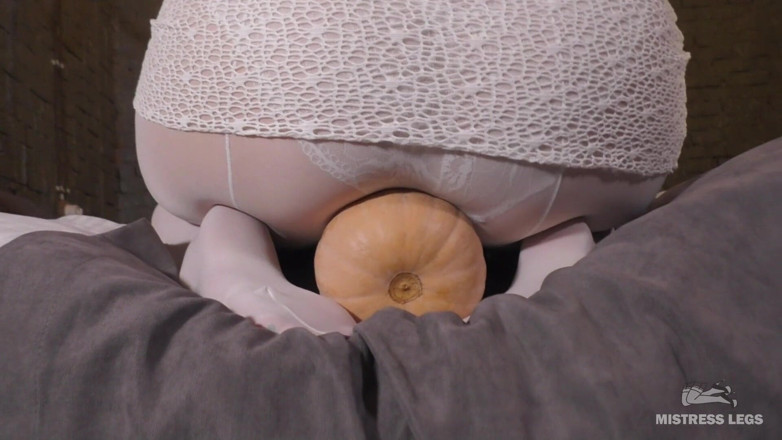 Mistress Legs: Big and sexy nylon ass riding on the pumpkin