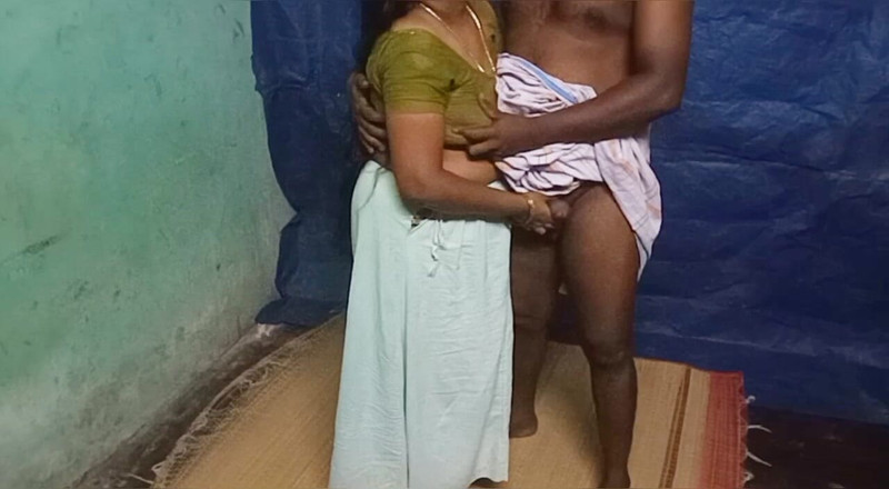 Priyanka314: Lunga noleggio zia pompino ragazzo cazzo