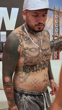 Hot Influencer Fucks a Beautiful Latina in Exchange for Subscribers