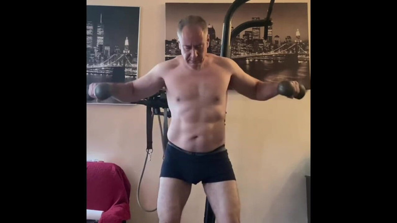 Alex Igogo: 필름456777