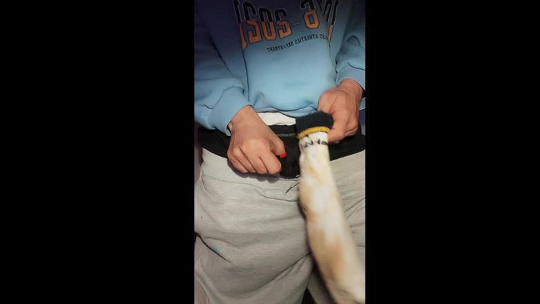 SmokedAlloy2: Dj-bro est accro aux chaussettes sales