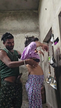 Desi dorf schöner sali doggystyle sex in der küche
