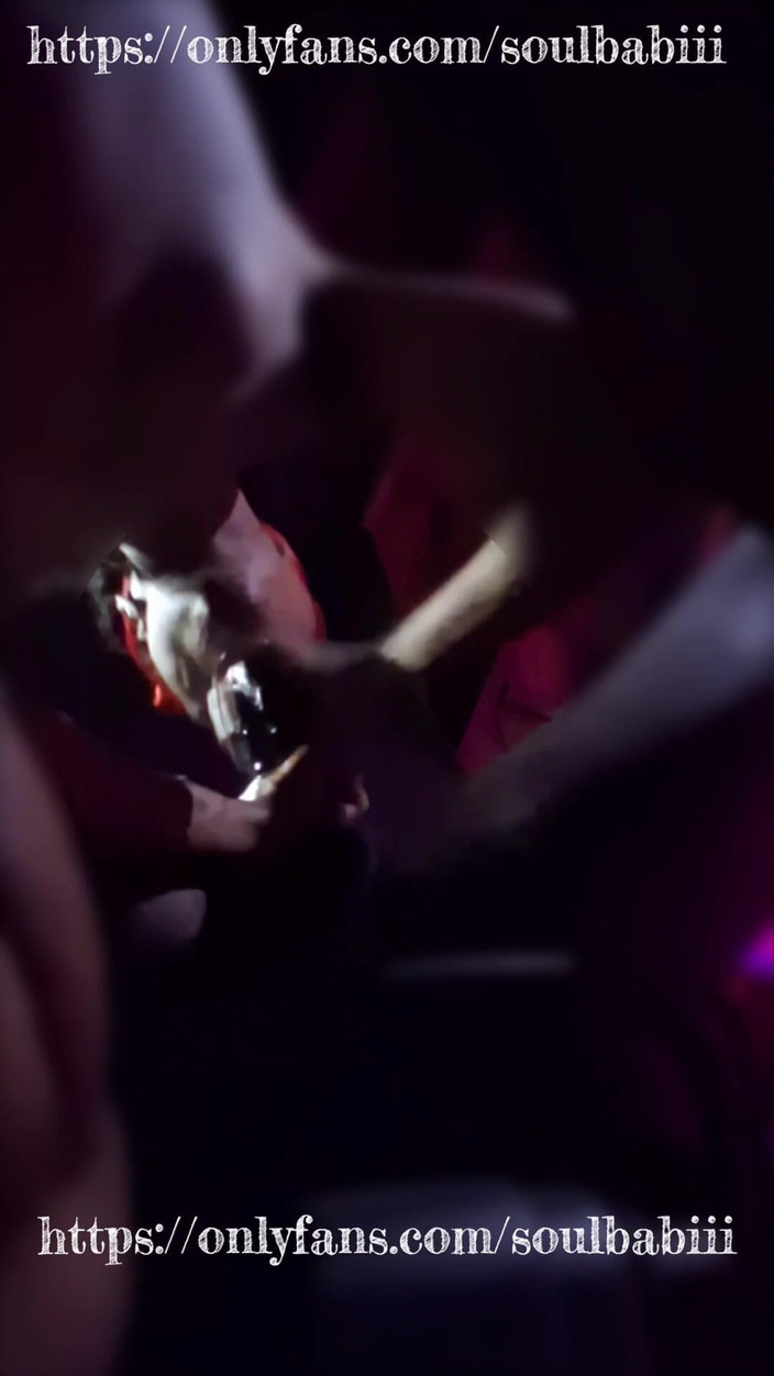 Soulbabii: Memerah batang besar dari bawah