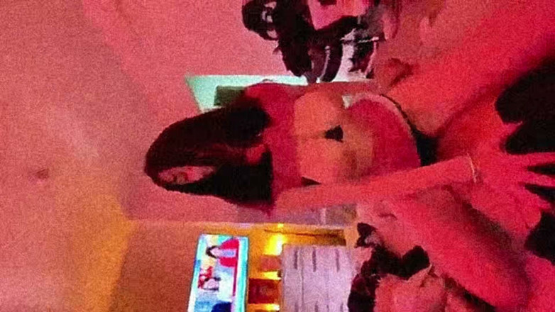 El jefe 2750: Very Cute Busty Skinny Teen Hard Sex 18yo