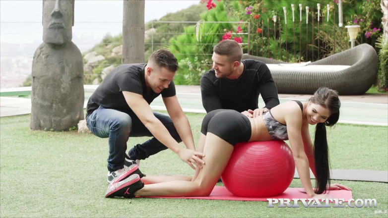 Private.com: Russian Lovenia Lux is searching for a hardcore personal trainer