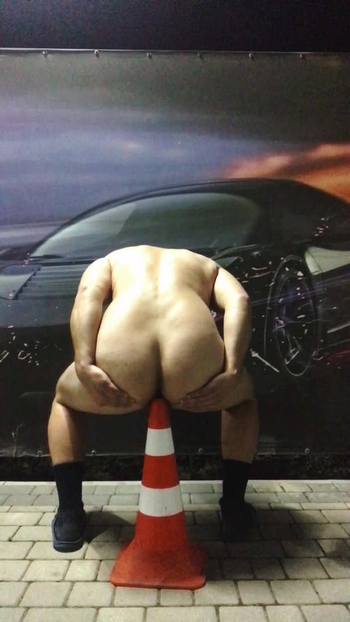 Merry Bell: कार वॉश में दिखावट