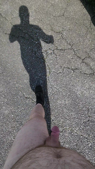 Djk31314: Draußen mit nur socken und schuhen herumgehen