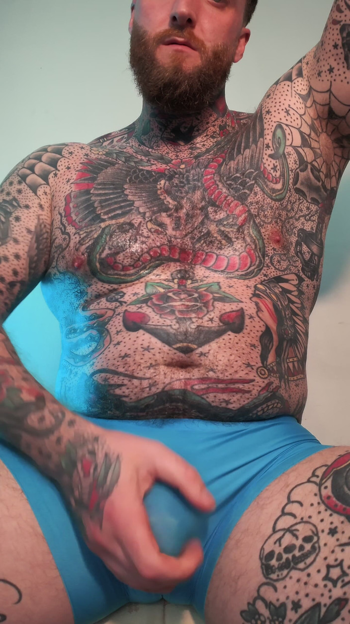 Tattooed Dom: Tattooed Dom Worship Cumshot POV