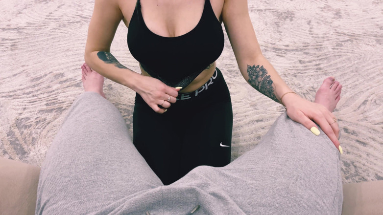 Vik1one: Modelul de fitness mi-a smuls pula cu țâțe și s-a ales cu...