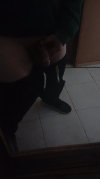 Get Naked in Mirror