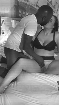 Kamera keselamatan tertangkap teman wanita curang dengan besar. 276