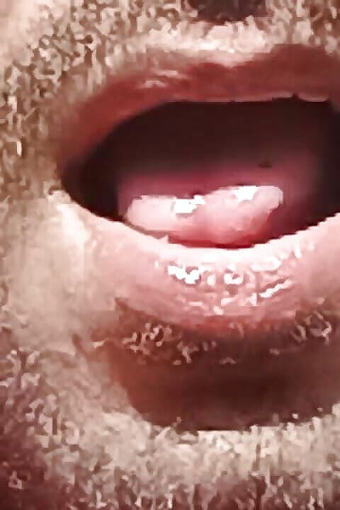 Gangbang straight: Futai cu o asistentă care scuipă