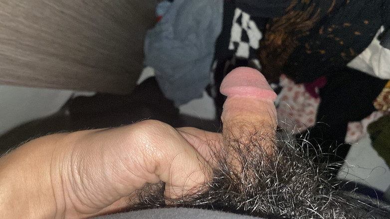 Jackson World: Alleen en geile man solo spelen in de slaapkamer