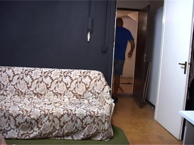 King Of Amateur: Лижи Мое Очко, Шлюшка