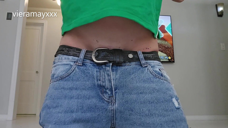 VieraMayXXX: Pants Fell Down While Playing Mario Kart- Panty Stuffing